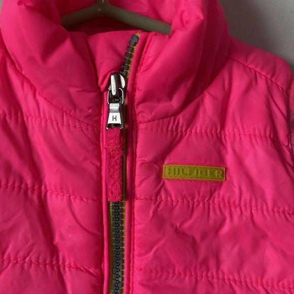 Tommy Hilfiger Packable Puffer vest Sz 3-6 months - Picture 2 of 9